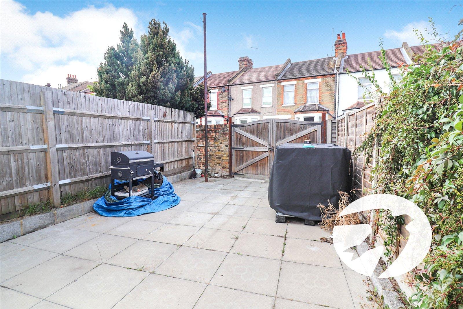 3 bedroom house for sale in Erith | Robinson Jackson
