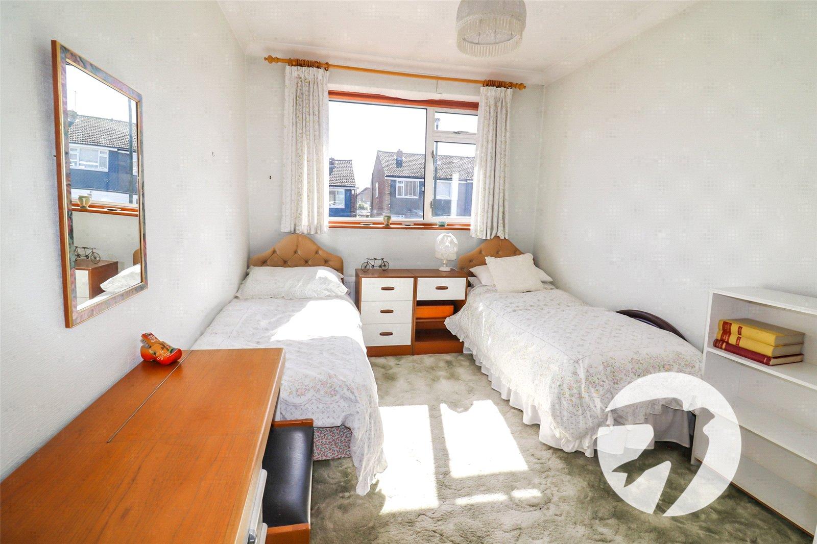 3 bedroom house for sale in Erith | Robinson Jackson