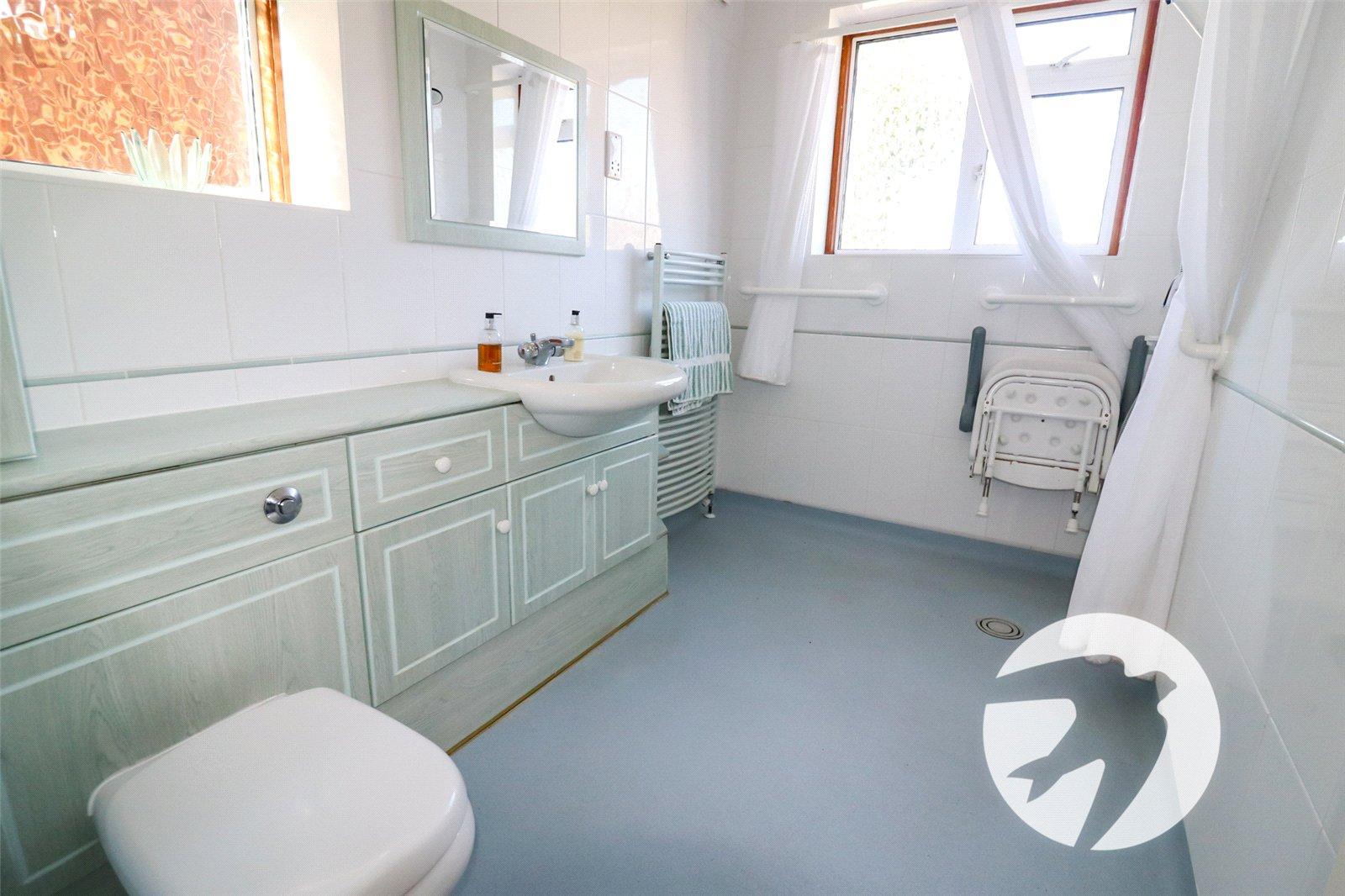 3 bedroom house for sale in Erith | Robinson Jackson