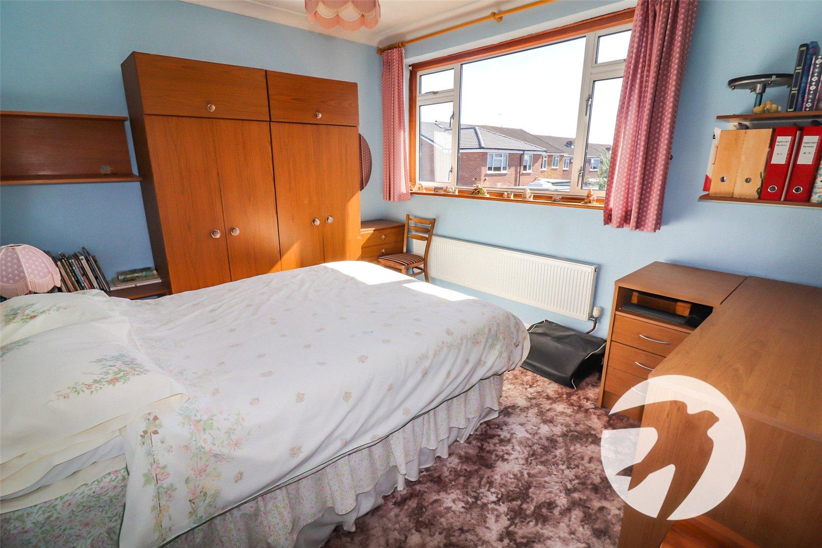 3 bedroom house for sale in Erith | Robinson Jackson
