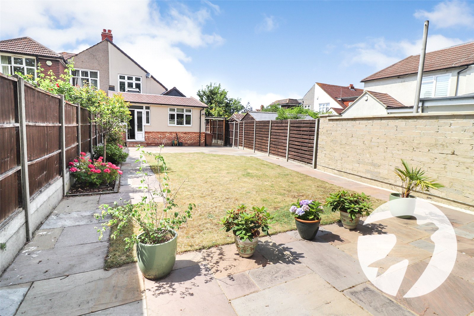 3 bedroom house for sale in Erith | Robinson Jackson
