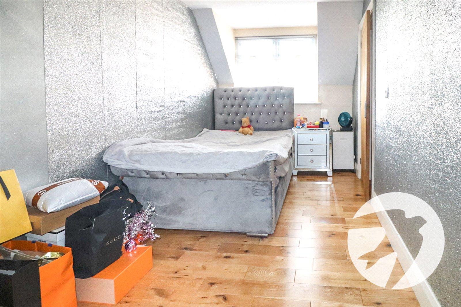 4 bedroom house for sale in Erith | Robinson Jackson
