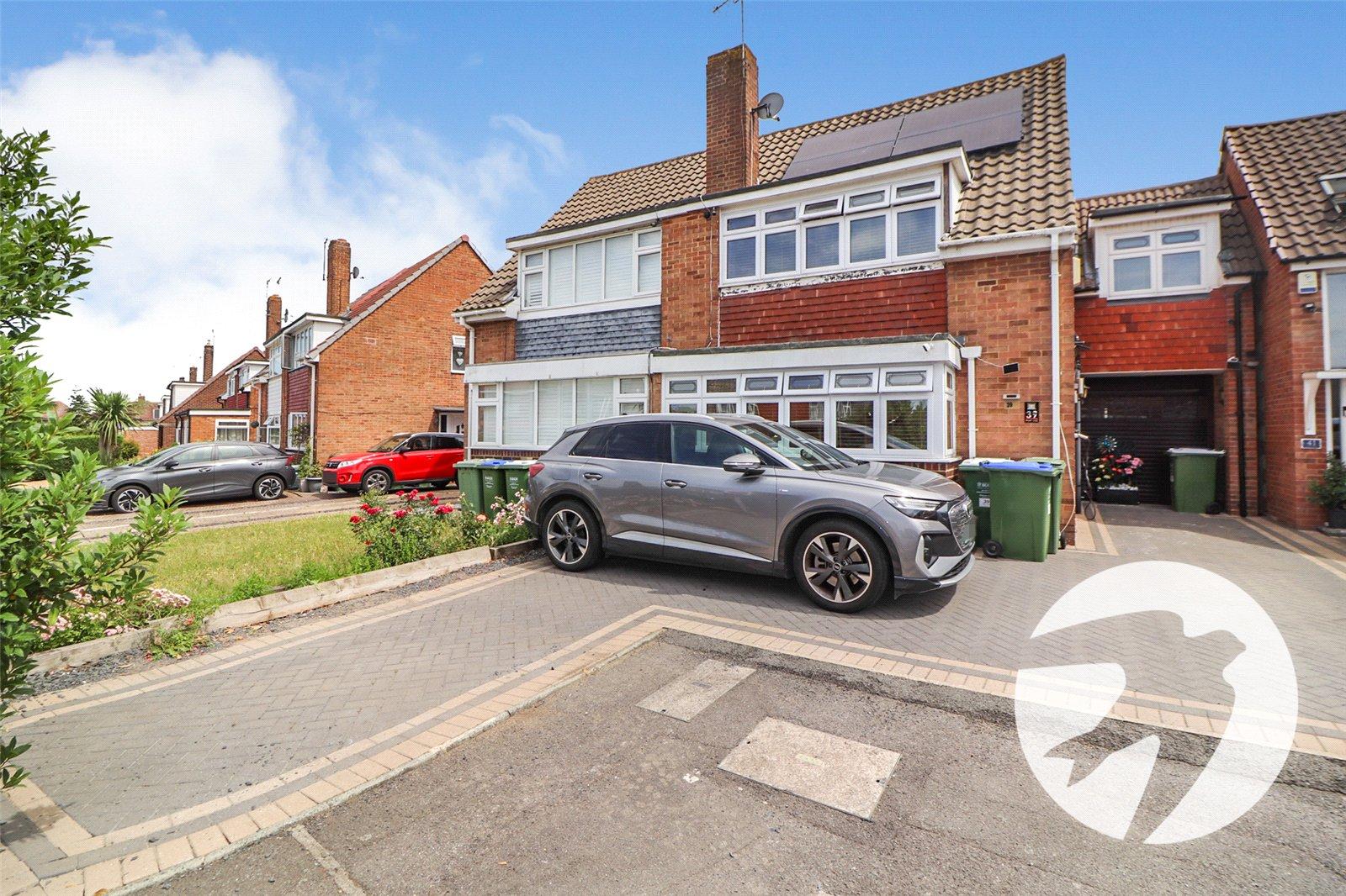 4 bedroom house for sale in Erith | Robinson Jackson