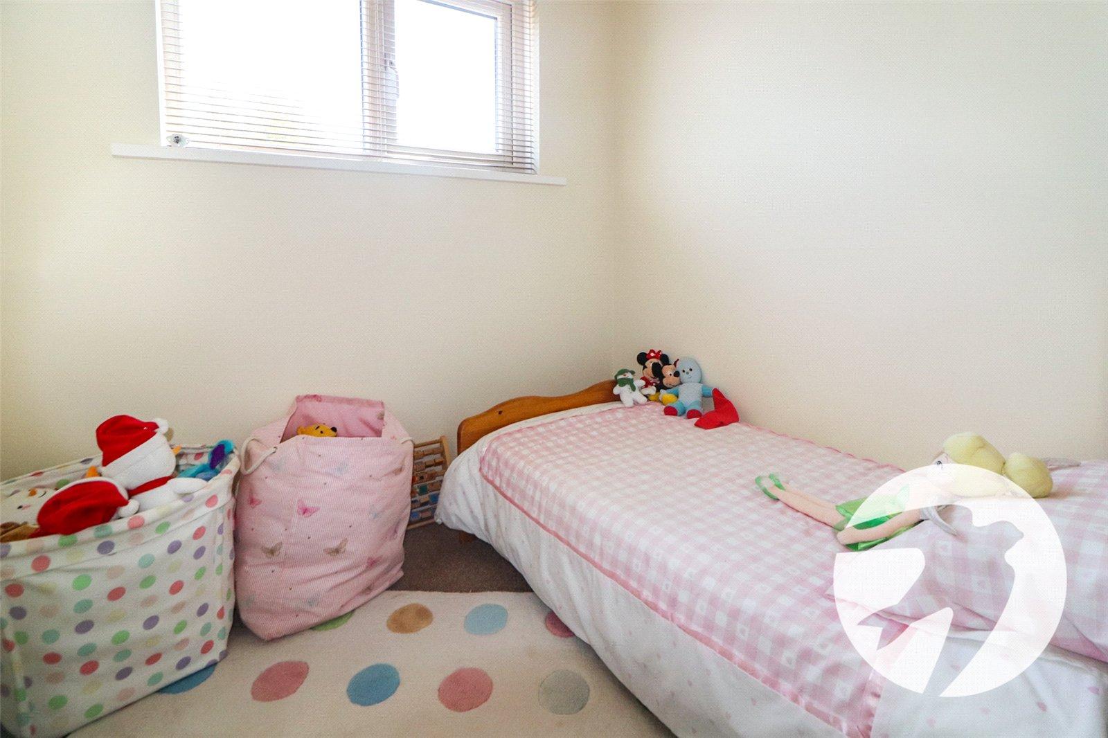4 bedroom house for sale in Erith | Robinson Jackson