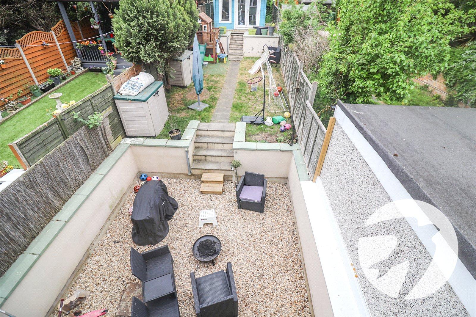 3 bedroom house for sale in Erith | Robinson Jackson