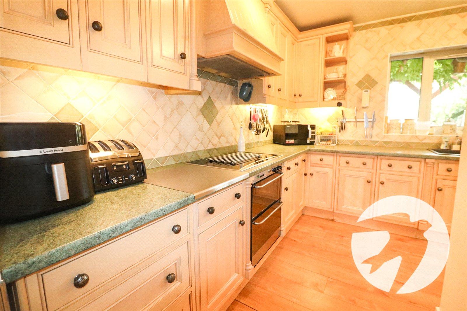 4 bedroom house for sale in Erith (Bexleyheath Borders) | Robinson Jackson