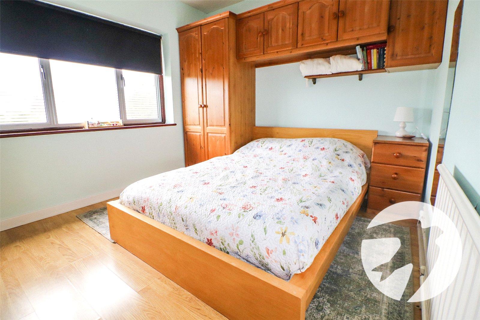 4 bedroom house for sale in Erith (Bexleyheath Borders) | Robinson Jackson