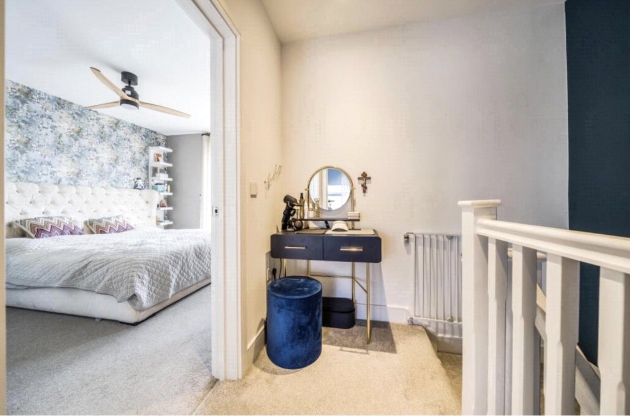 3 bedroom house for sale in Erith | Robinson Jackson