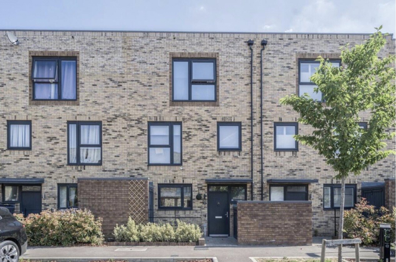 3 bedroom house for sale in Erith | Robinson Jackson