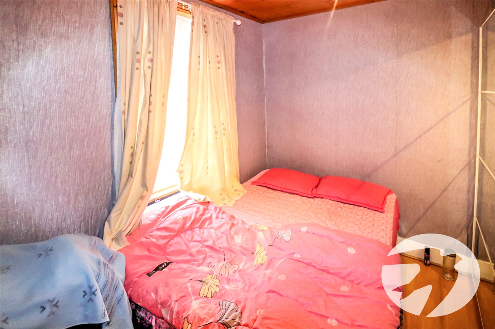 3 bedroom house for sale in Erith | Robinson Jackson