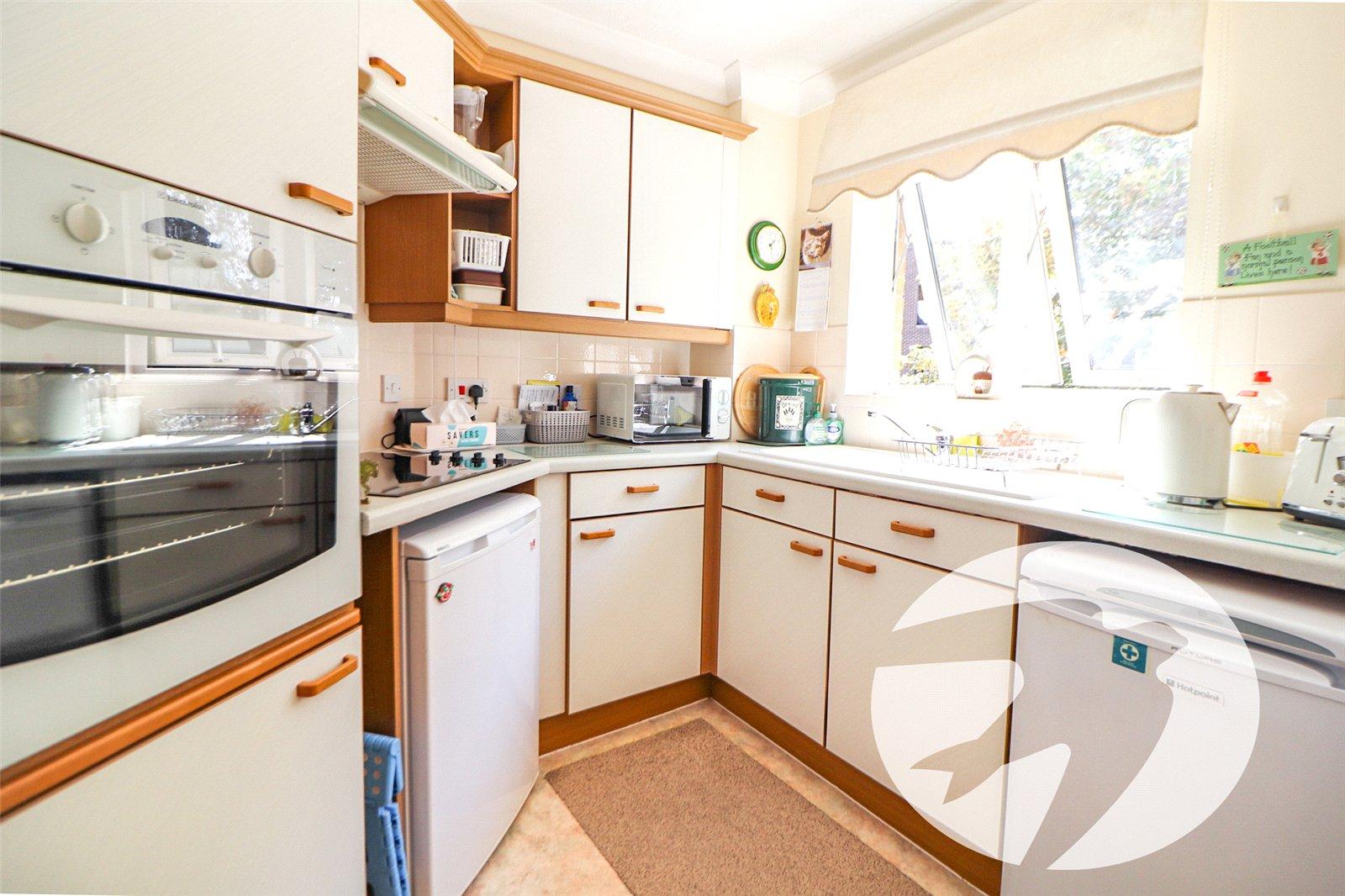 1 bedroom property for sale in Erith | Robinson Jackson
