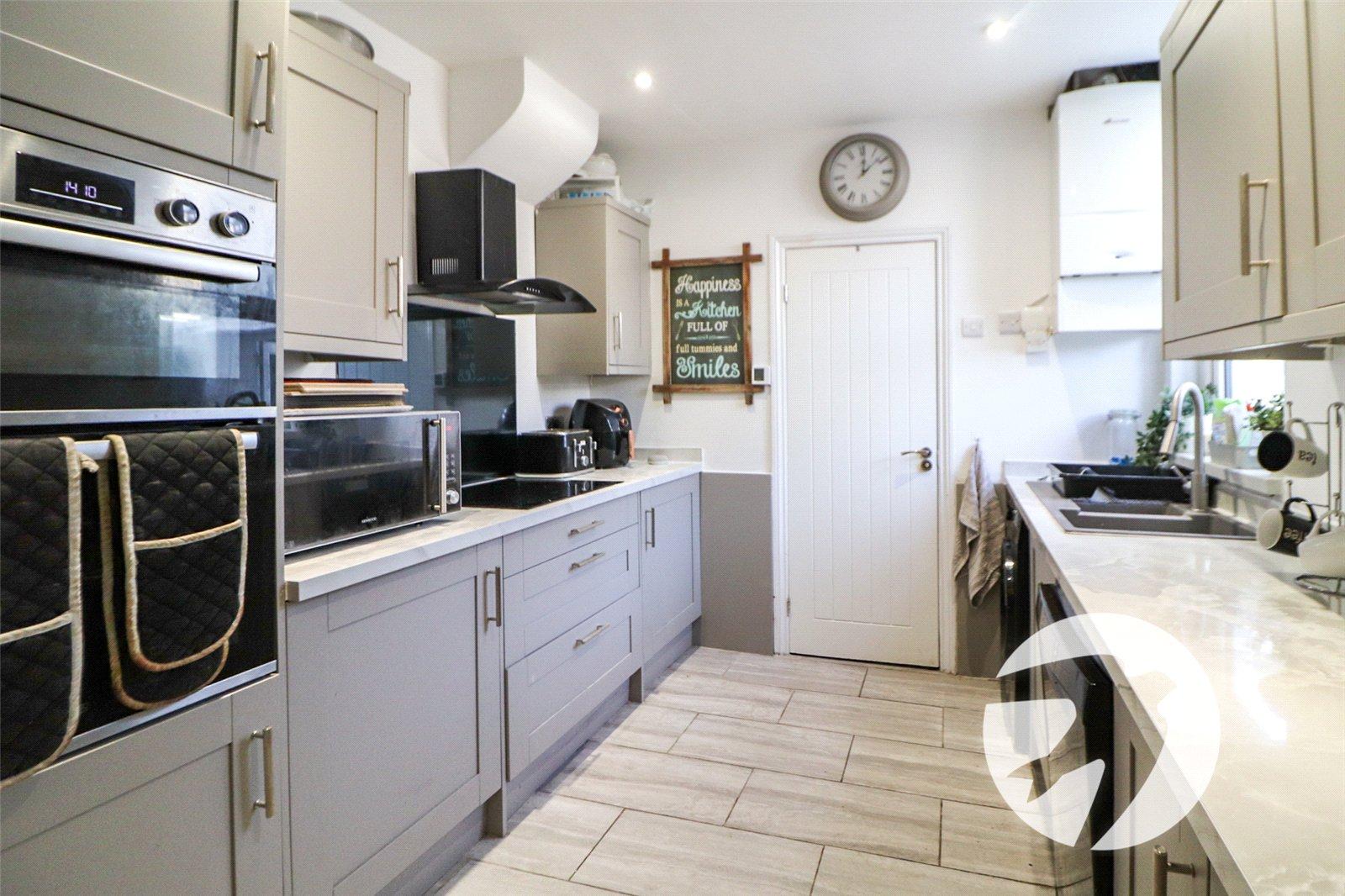 3 bedroom house for sale in Erith | Robinson Jackson