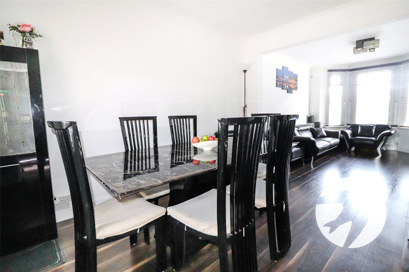 3 bedroom house for sale in Erith | Robinson Jackson