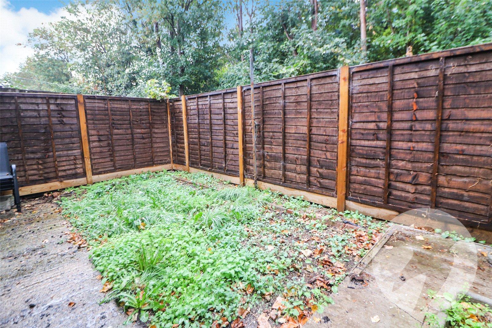 2 bedroom property for sale in Erith | Robinson Jackson