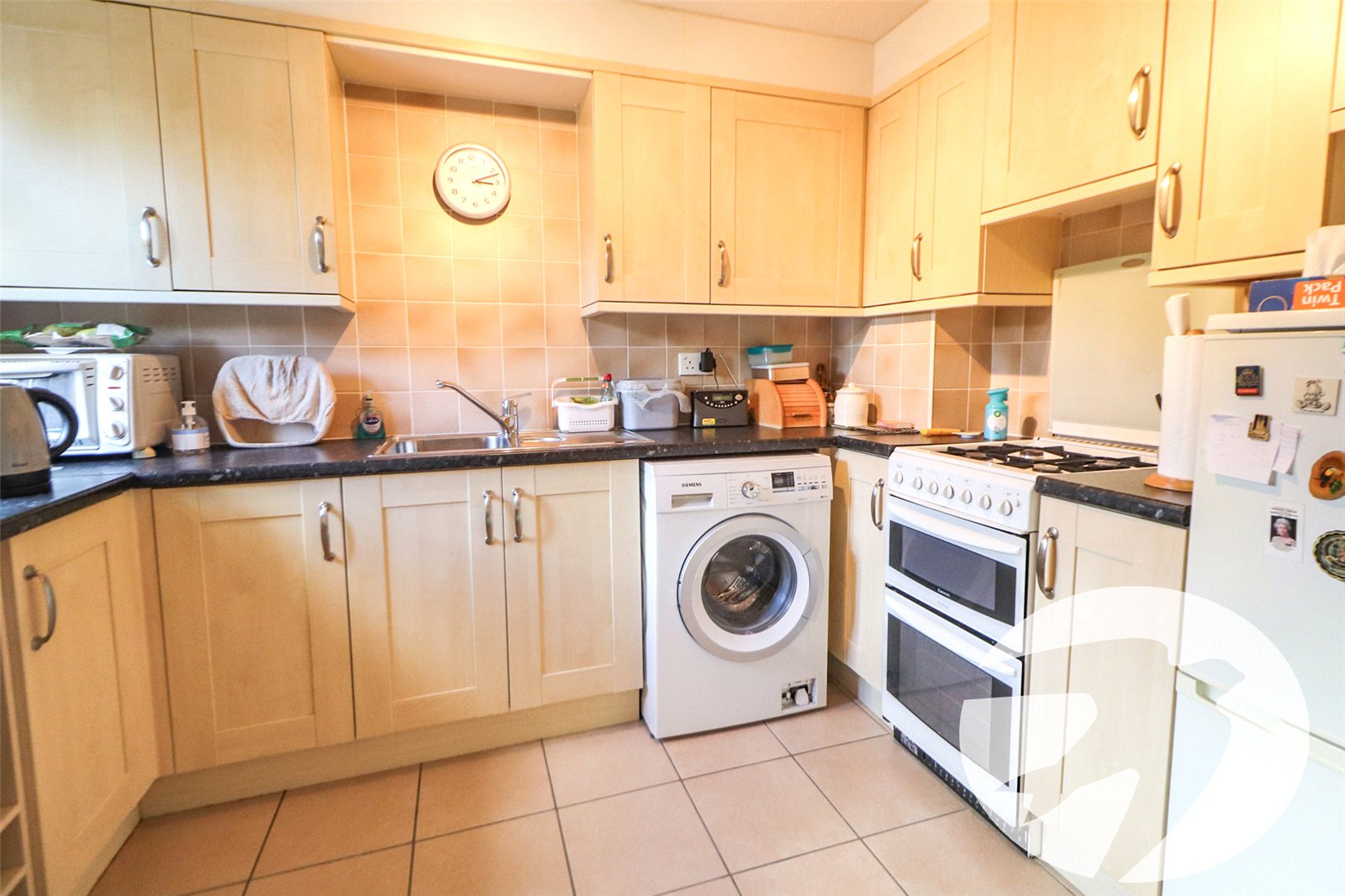 2 bedroom property for sale in  | Robinson Jackson