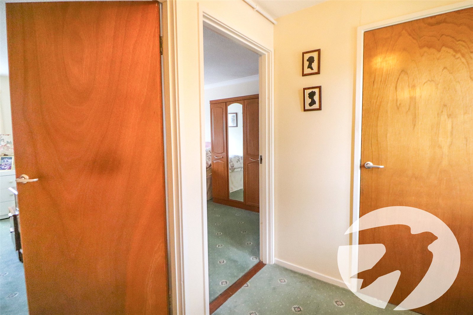2 bedroom property for sale in  | Robinson Jackson