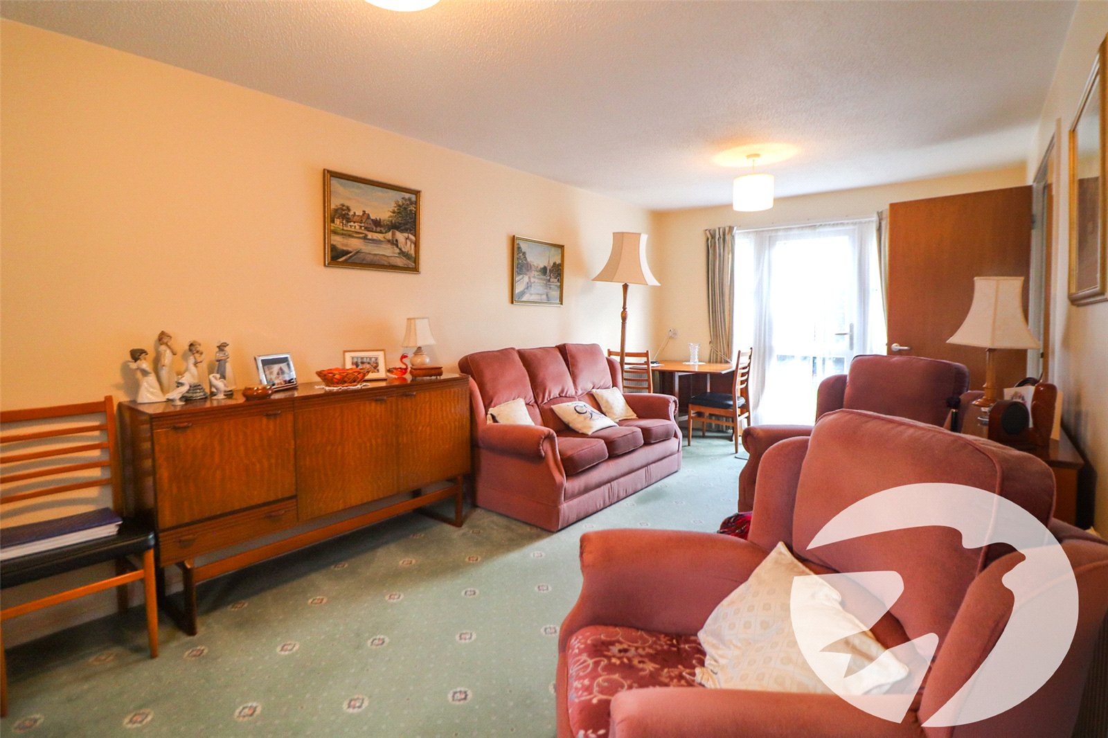 2 bedroom property for sale in  | Robinson Jackson