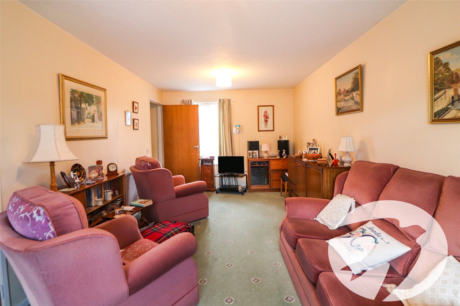 2 bedroom property for sale in  | Robinson Jackson