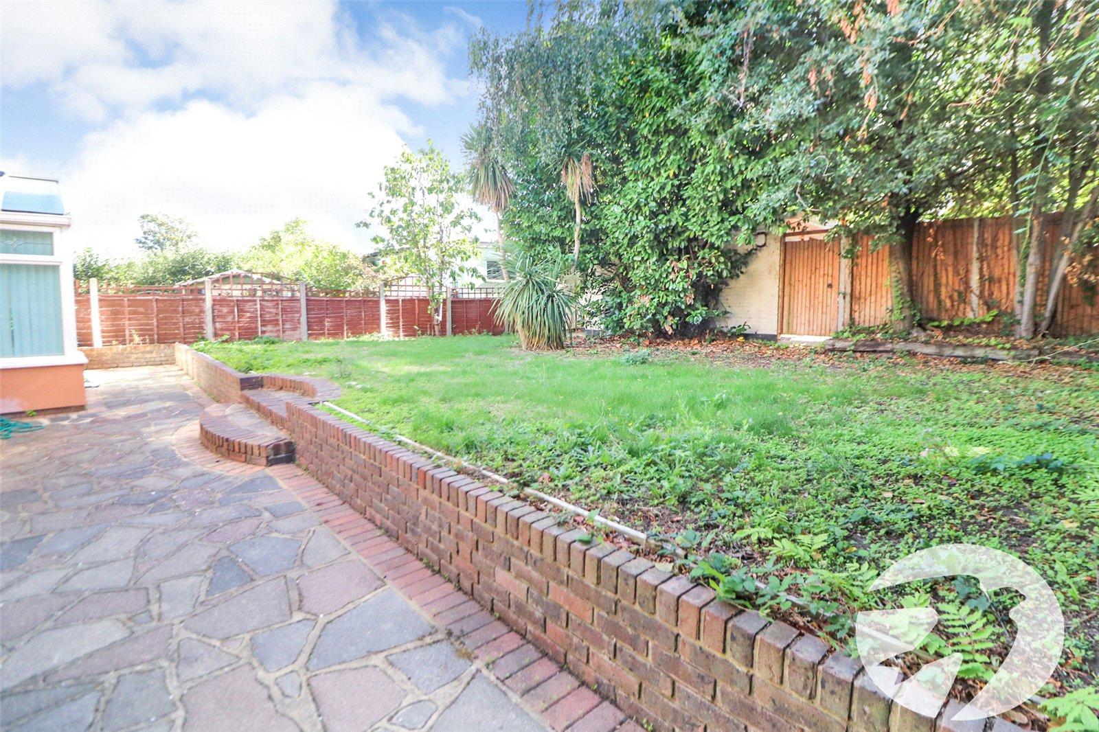 3 bedroom house for sale in Erith | Robinson Jackson