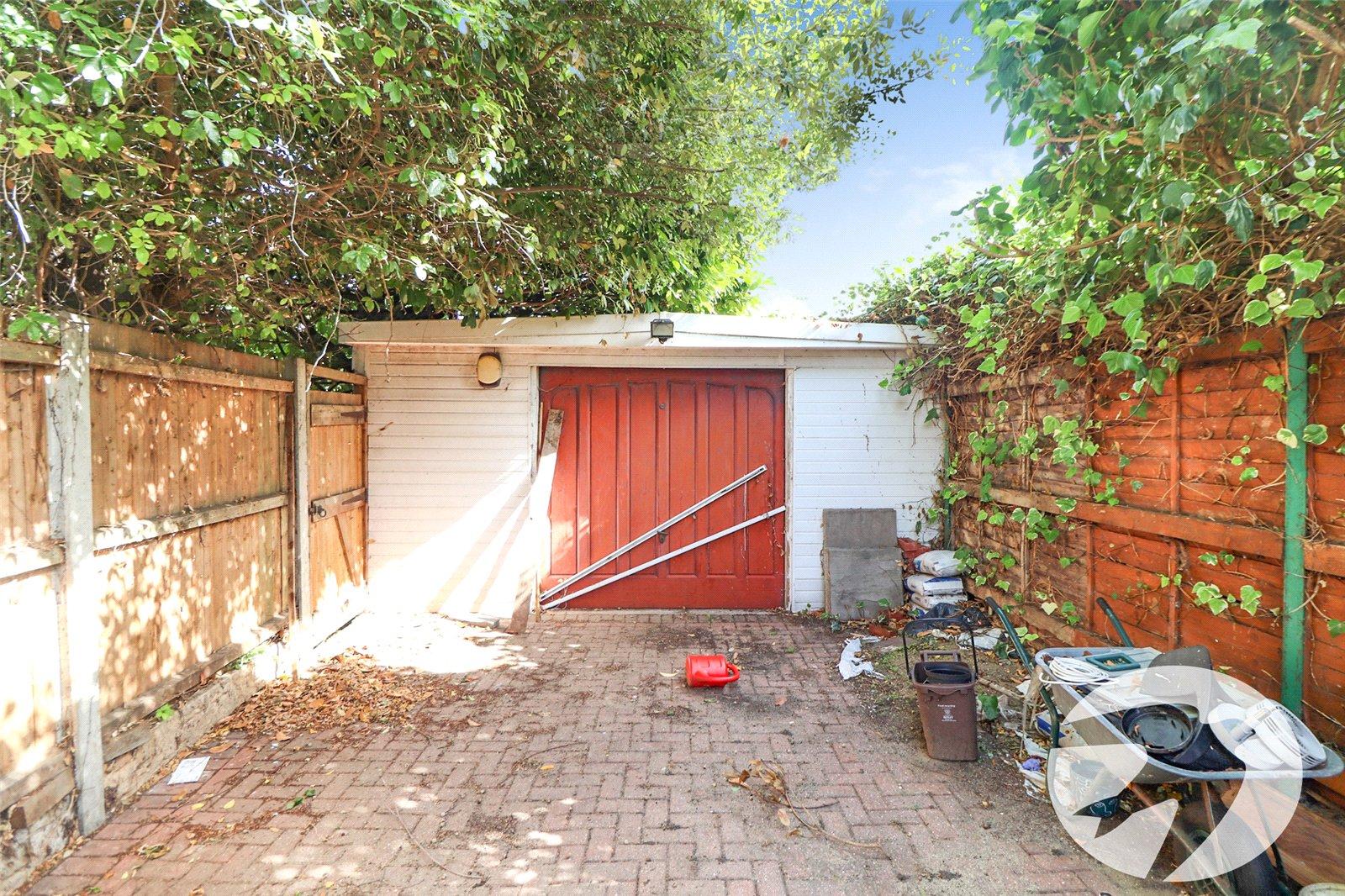 3 bedroom house for sale in Erith | Robinson Jackson
