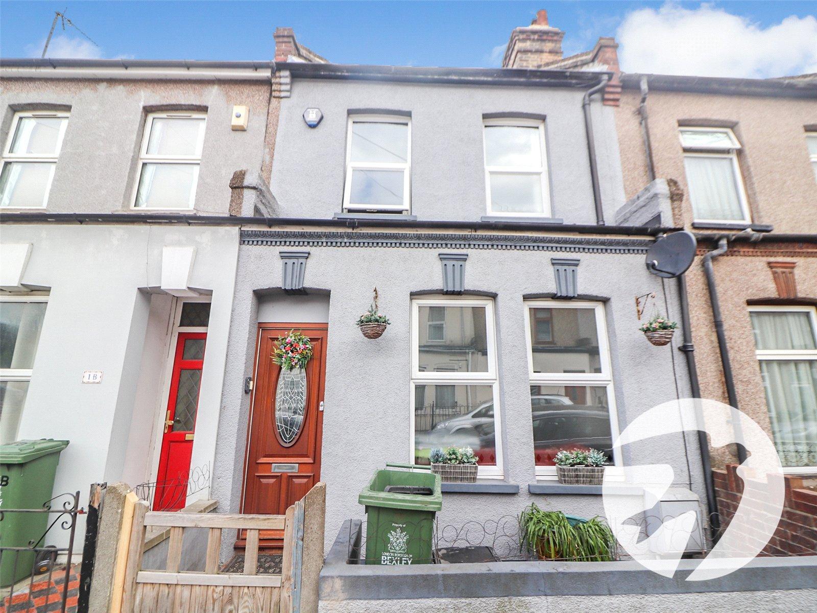 3 bedroom house for sale in Erith | Robinson Jackson