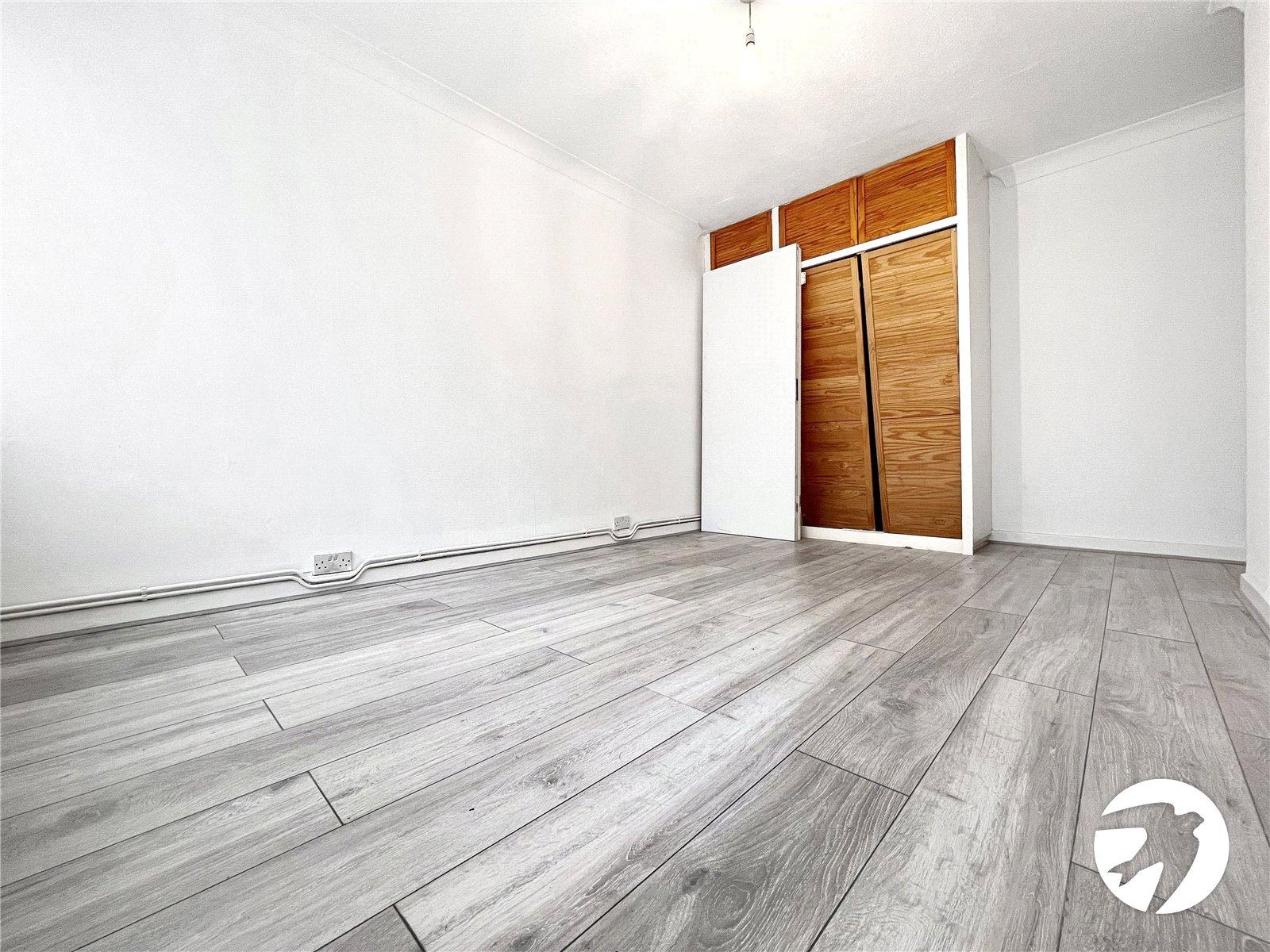 2 bedroom property for sale in Erith | Robinson Jackson