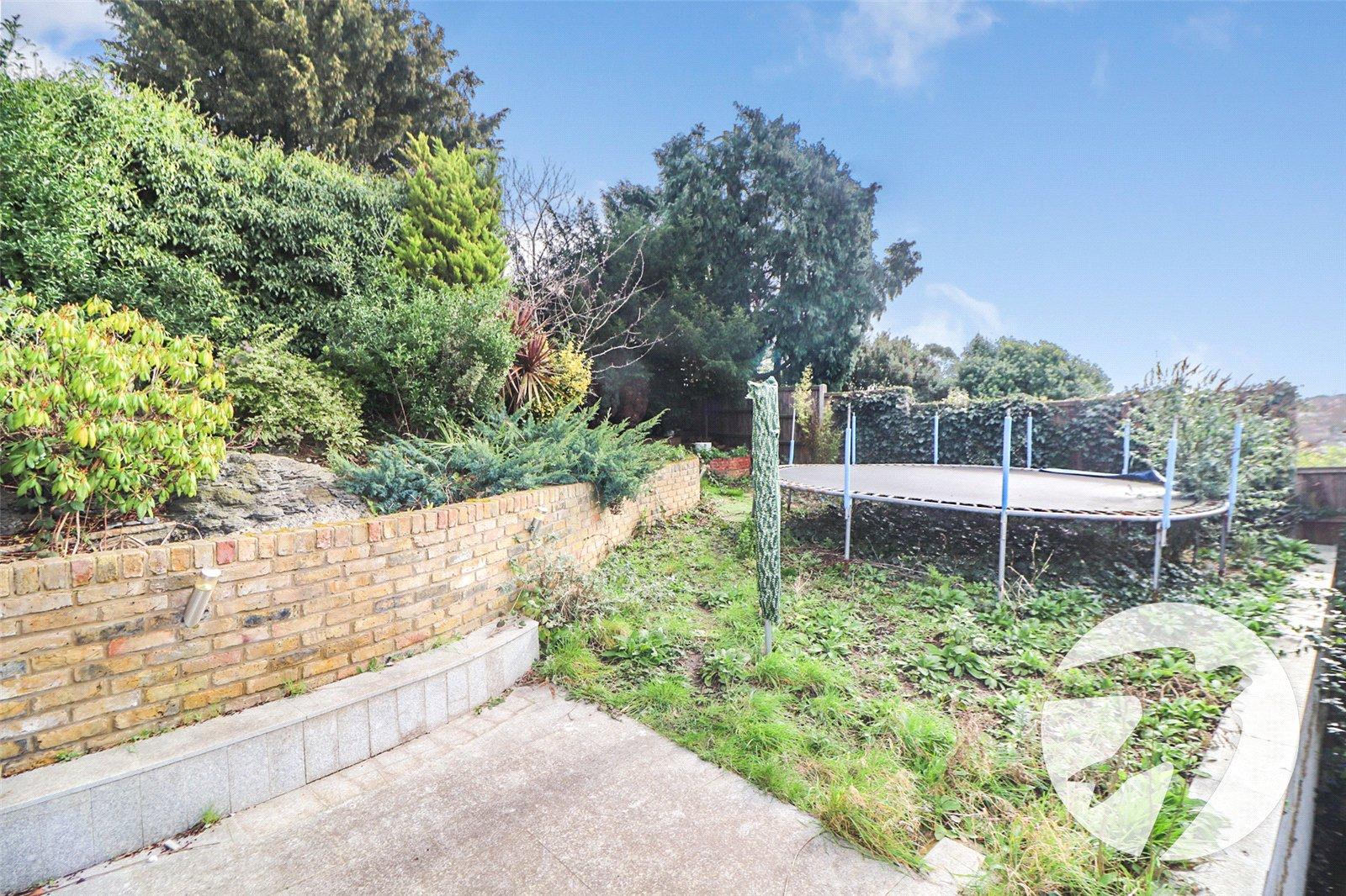 4 bedroom bungalow for sale in Bexleyheath | Robinson Jackson