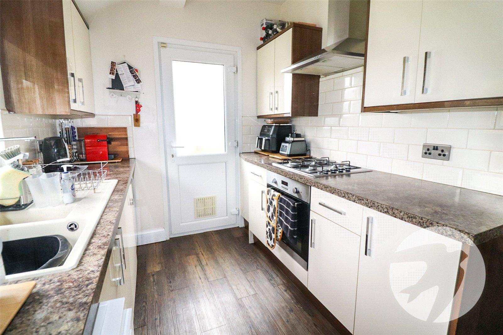 3 bedroom bungalow for sale in Barnehurst | Robinson Jackson