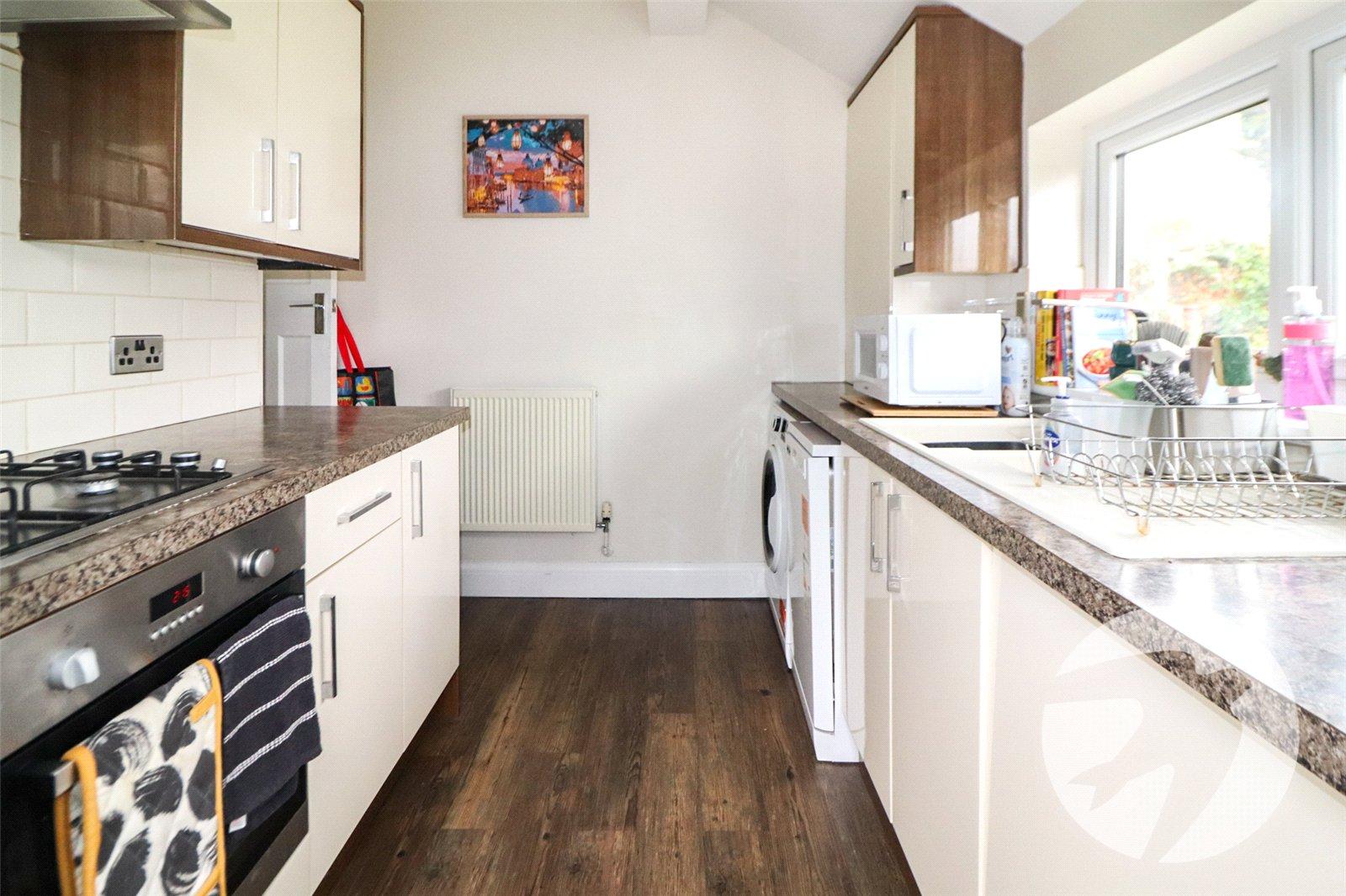 3 bedroom bungalow for sale in Barnehurst | Robinson Jackson