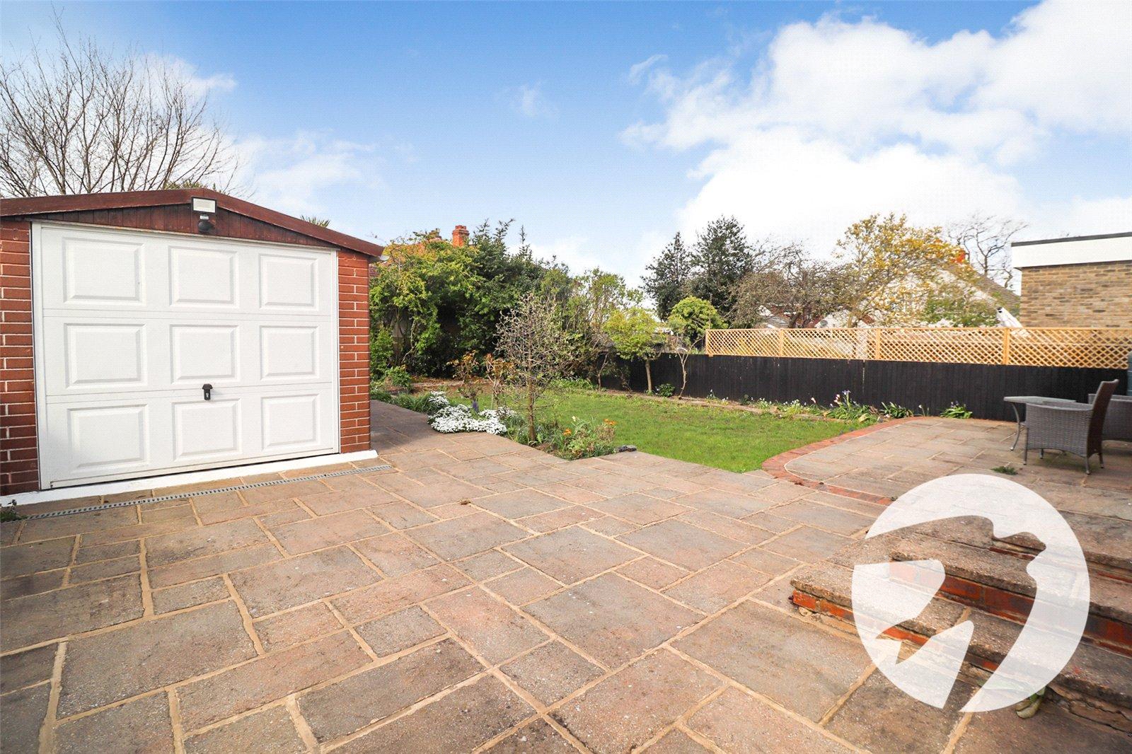 2 bedroom bungalow for sale in Erith | Robinson Jackson