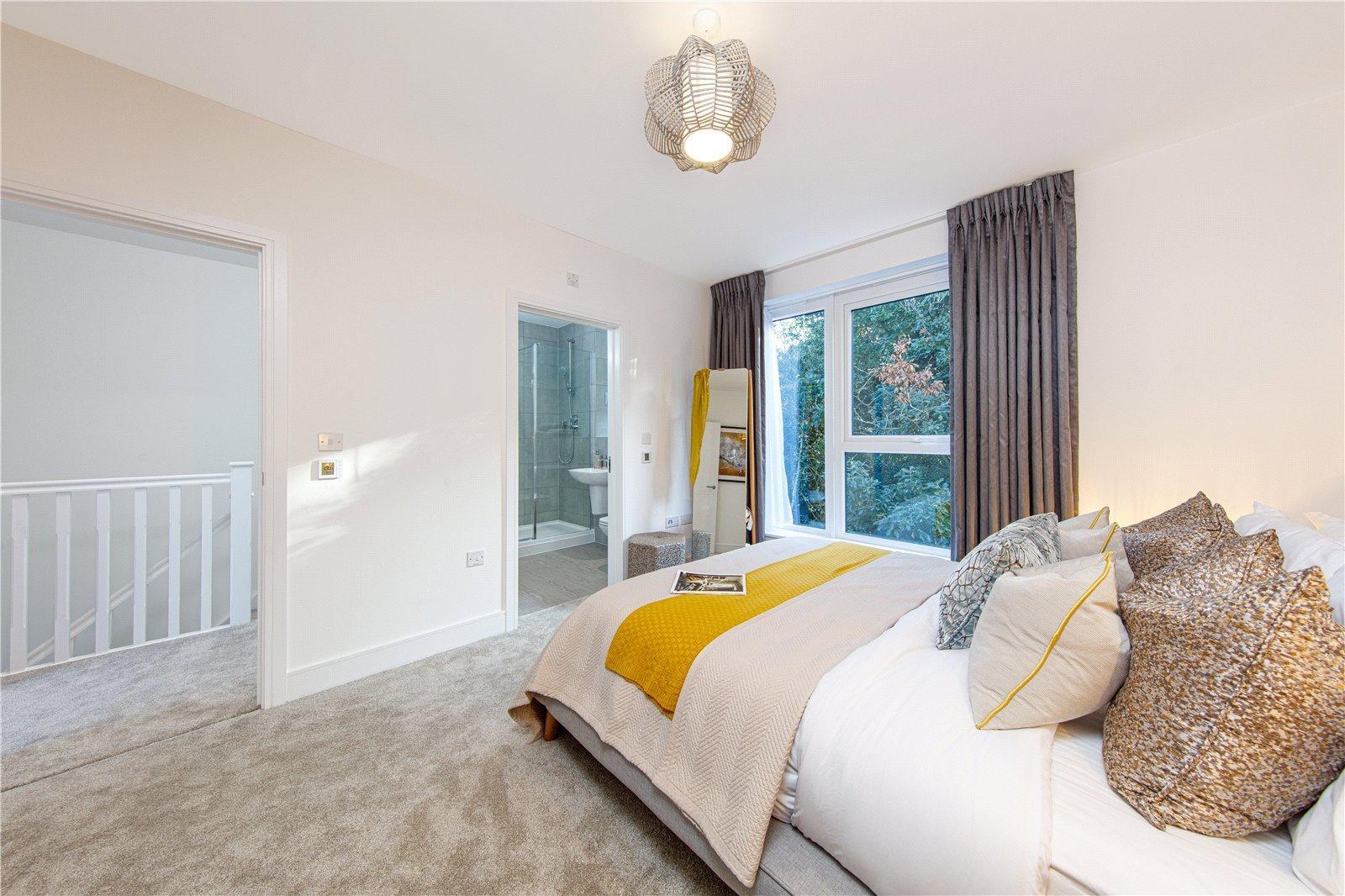 3 bedroom house for sale in Erith | Robinson Jackson