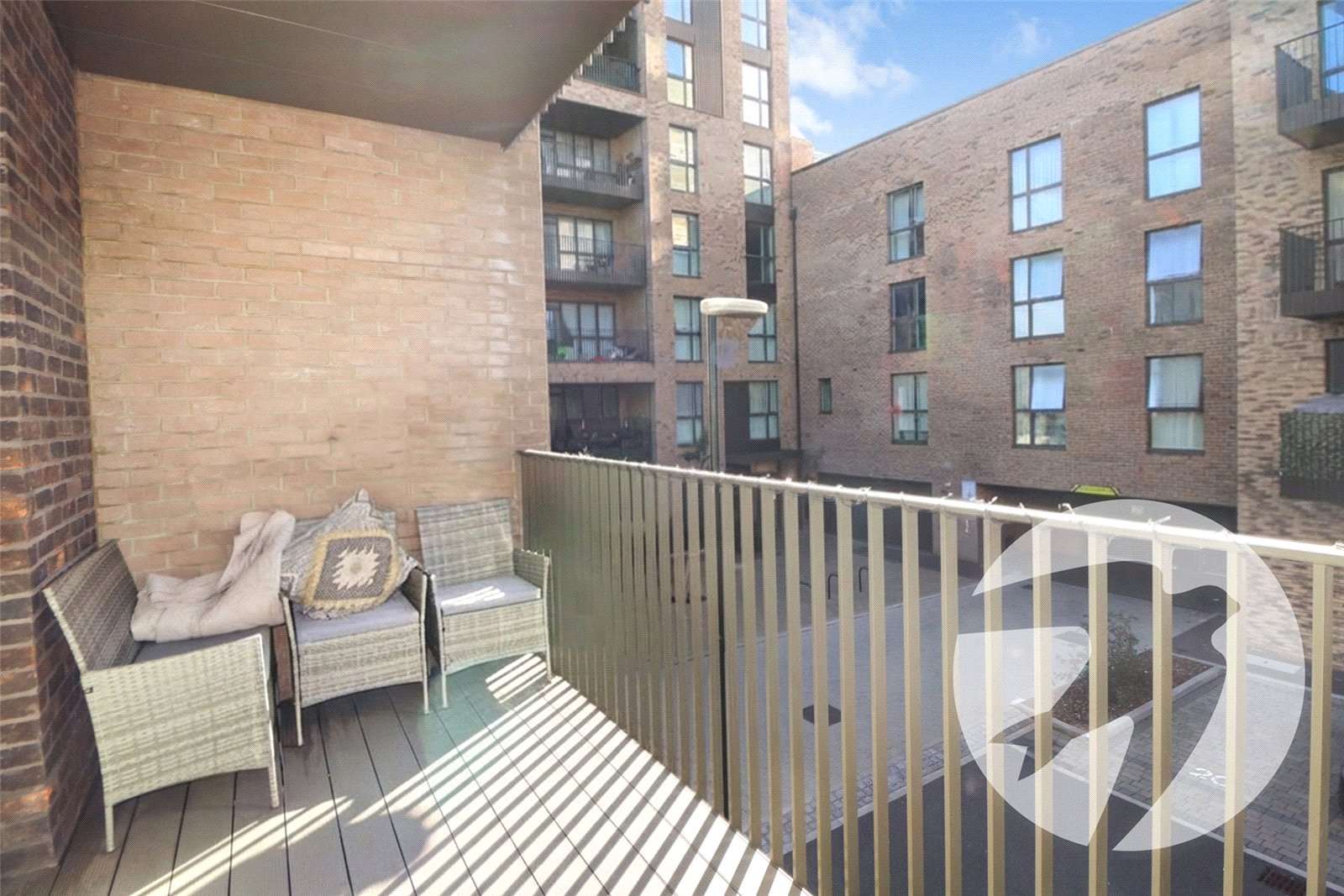 2 bedroom property for sale in  | Robinson Jackson