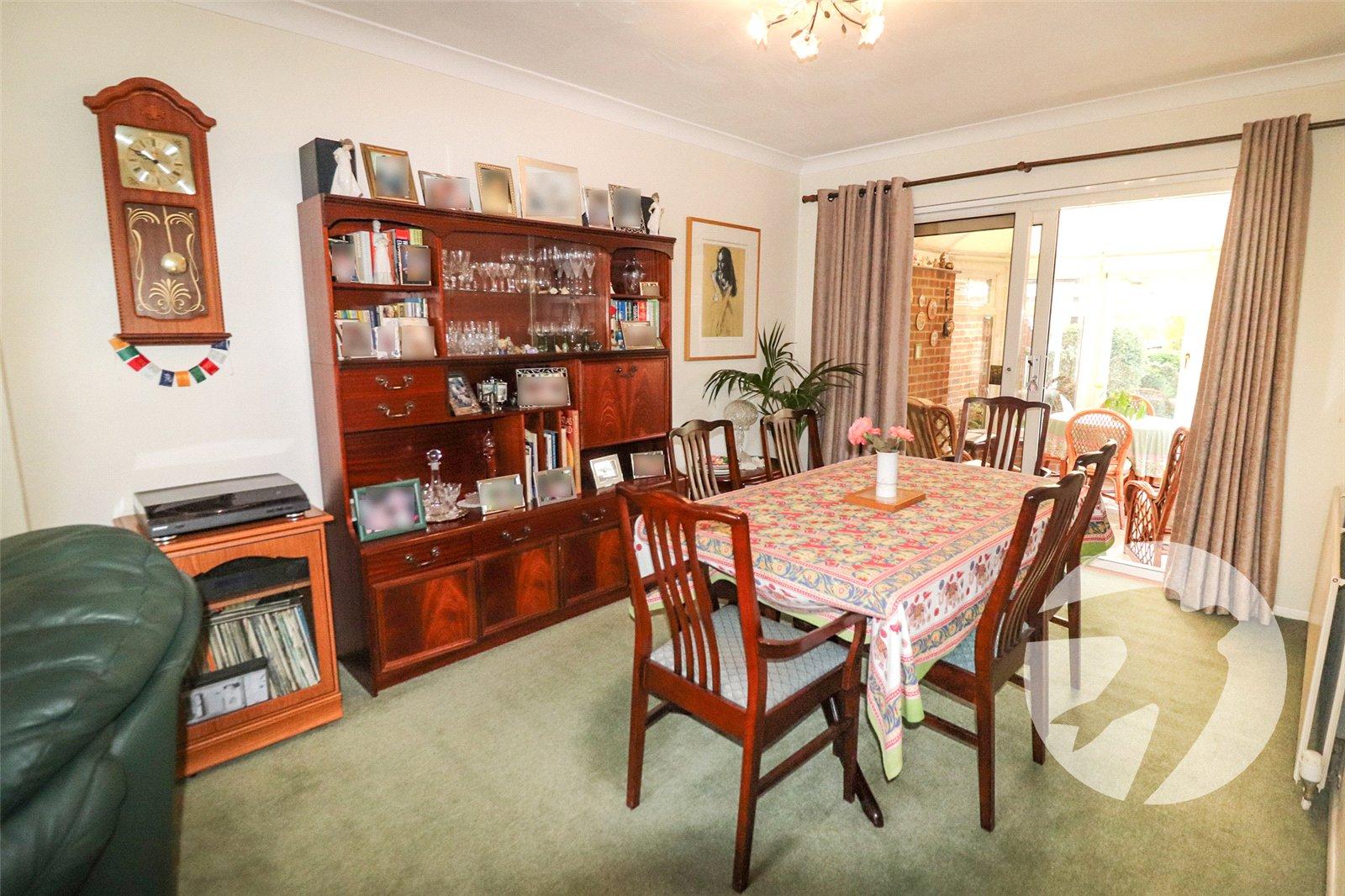 4 bedroom house for sale in Erith | Robinson Jackson