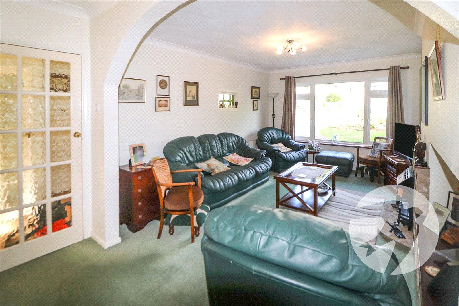 4 bedroom house for sale in Erith | Robinson Jackson