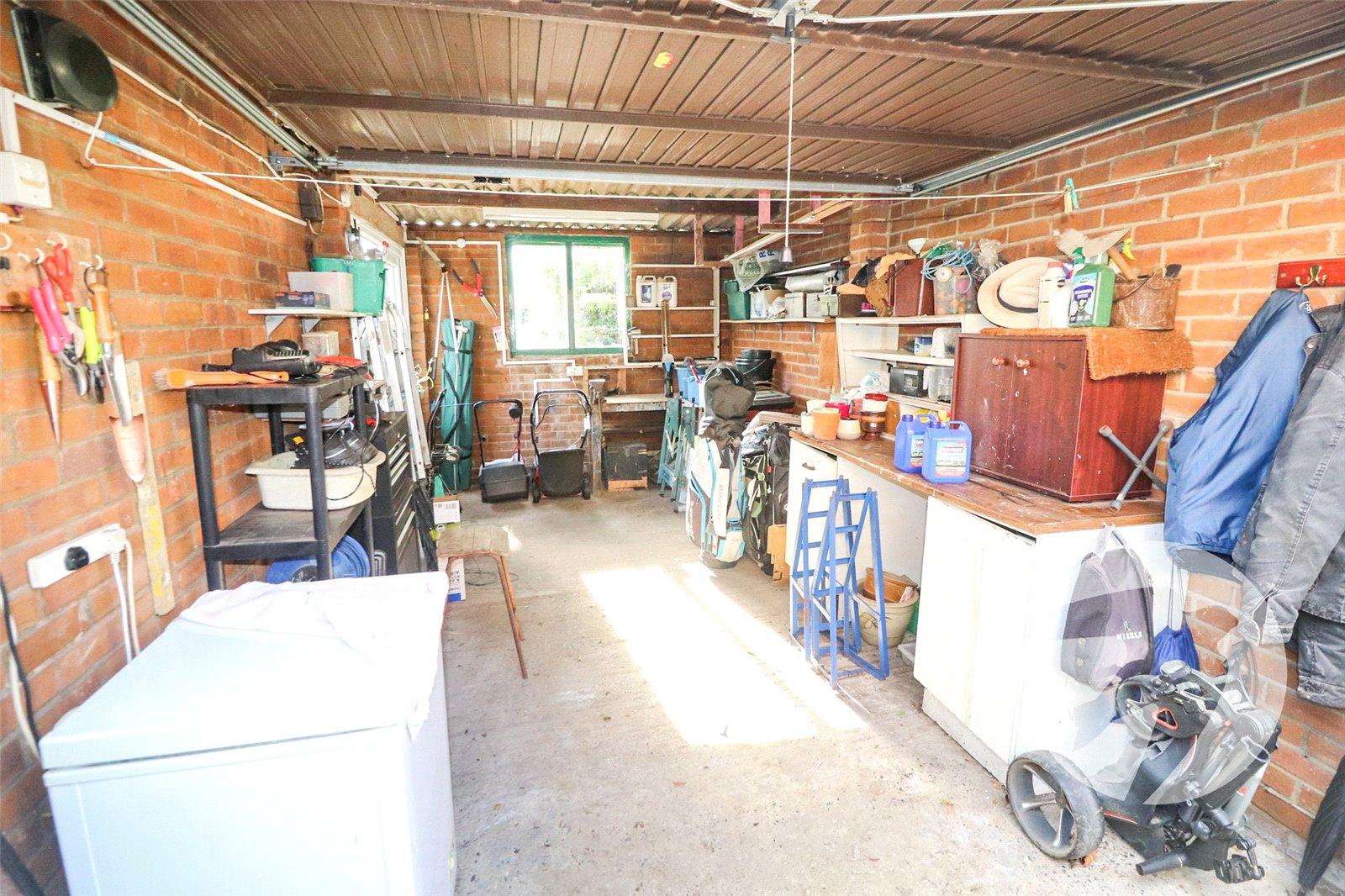 4 bedroom house for sale in Erith | Robinson Jackson