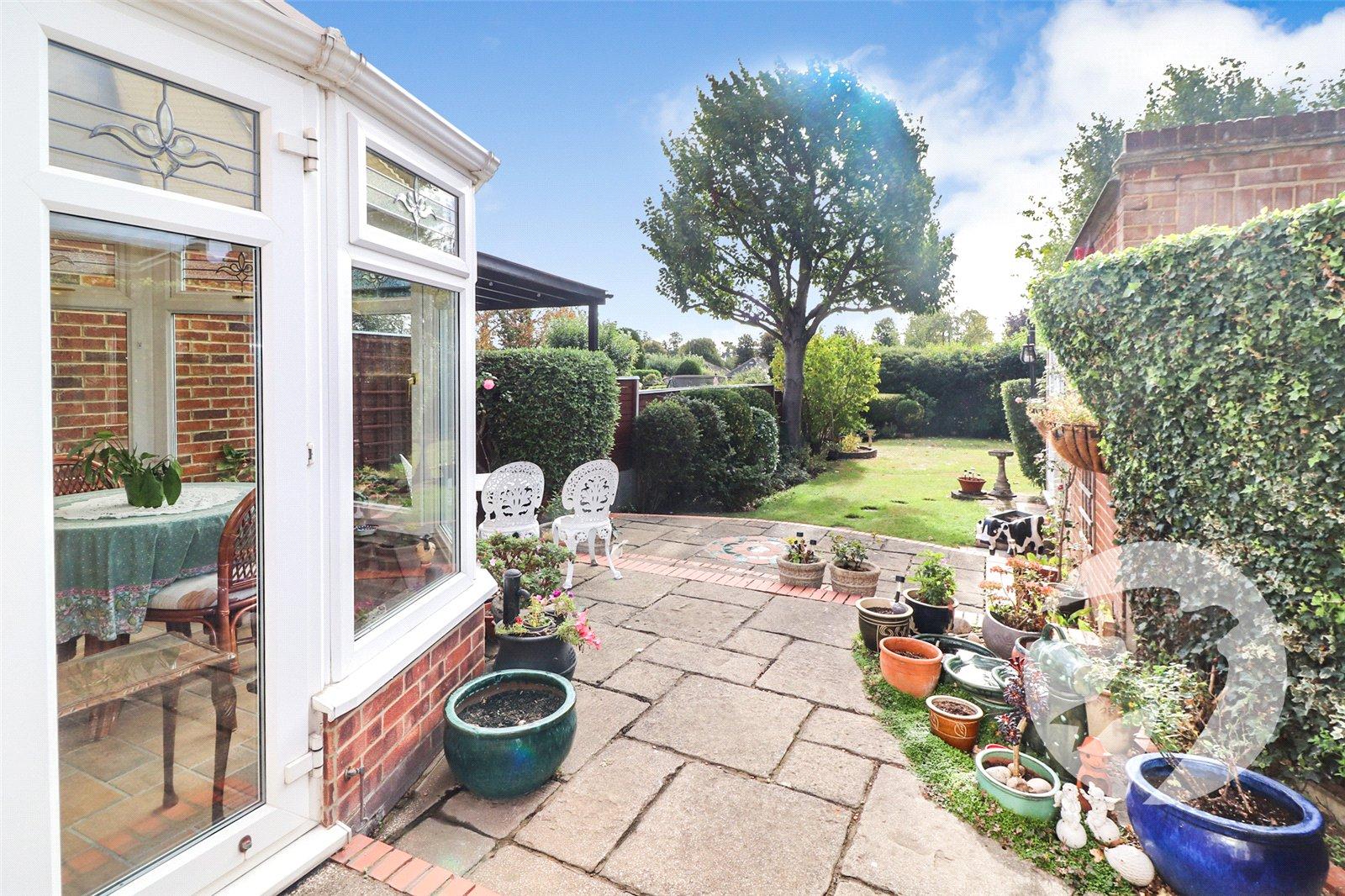 4 bedroom house for sale in Erith | Robinson Jackson