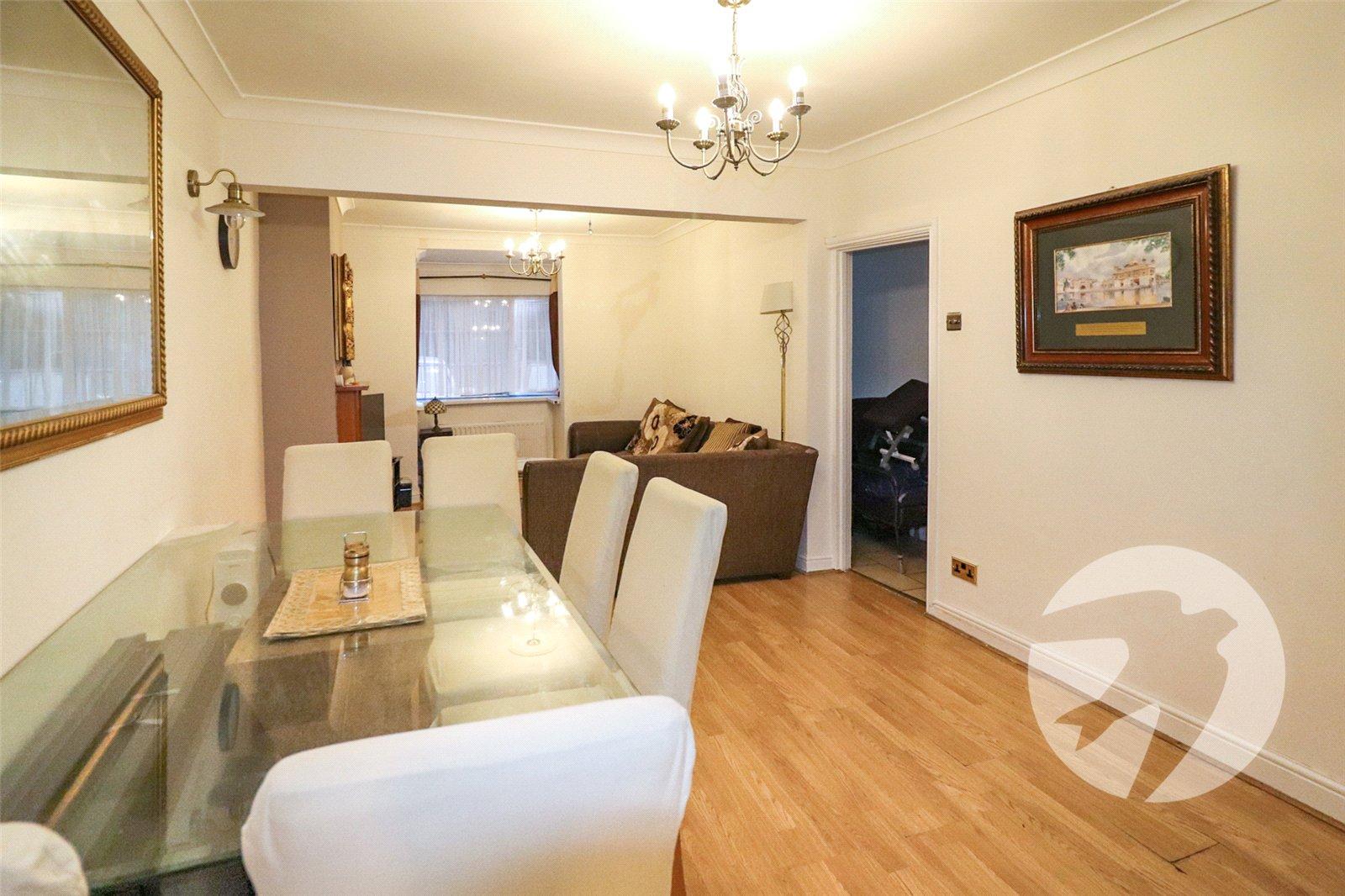 3 bedroom house for sale in Erith | Robinson Jackson