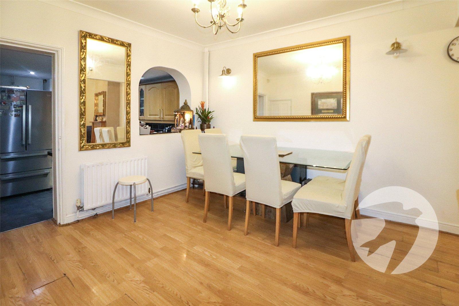 3 bedroom house for sale in Erith | Robinson Jackson