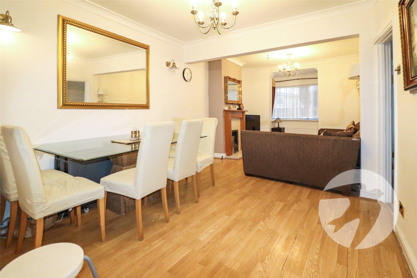 3 bedroom house for sale in Erith | Robinson Jackson