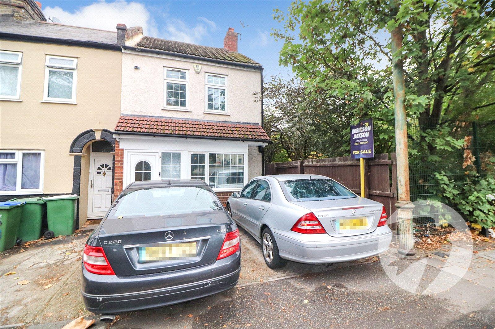 3 bedroom house for sale in Erith | Robinson Jackson