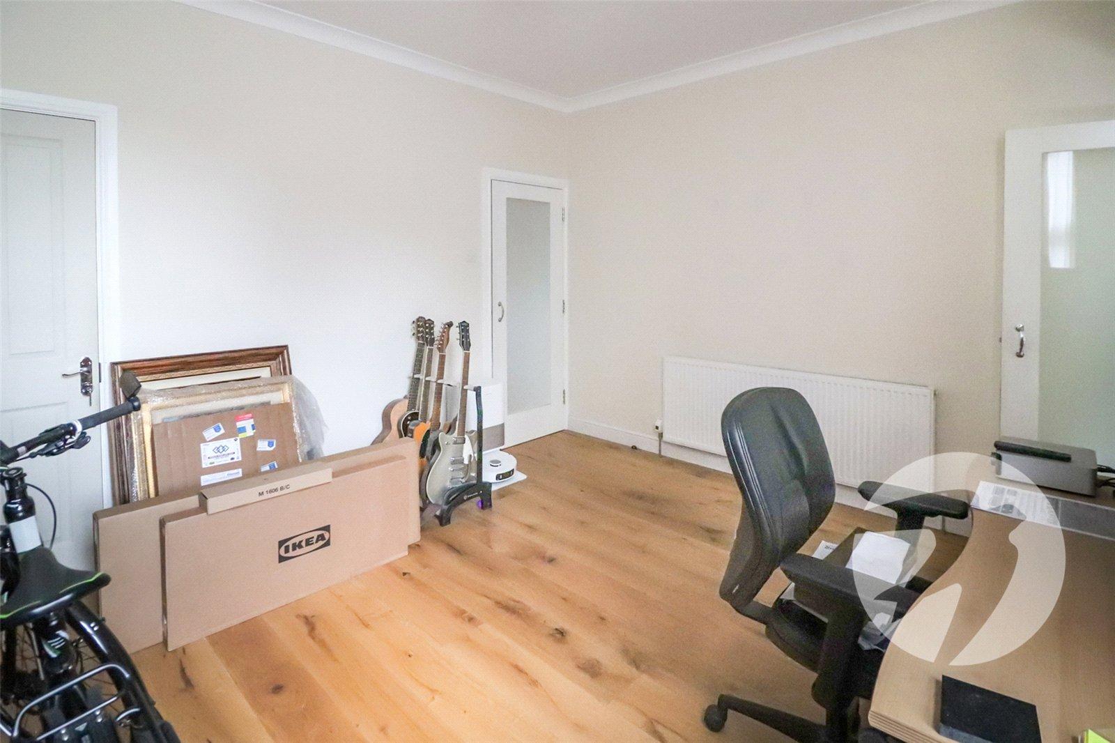 3 bedroom house for sale in Erith | Robinson Jackson