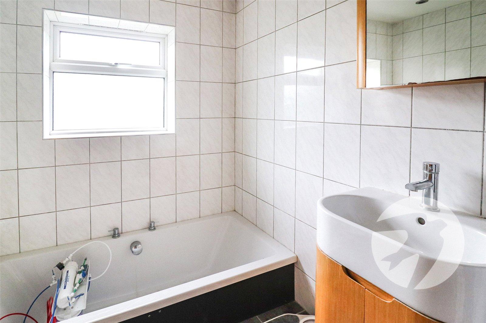 3 bedroom house for sale in Erith | Robinson Jackson