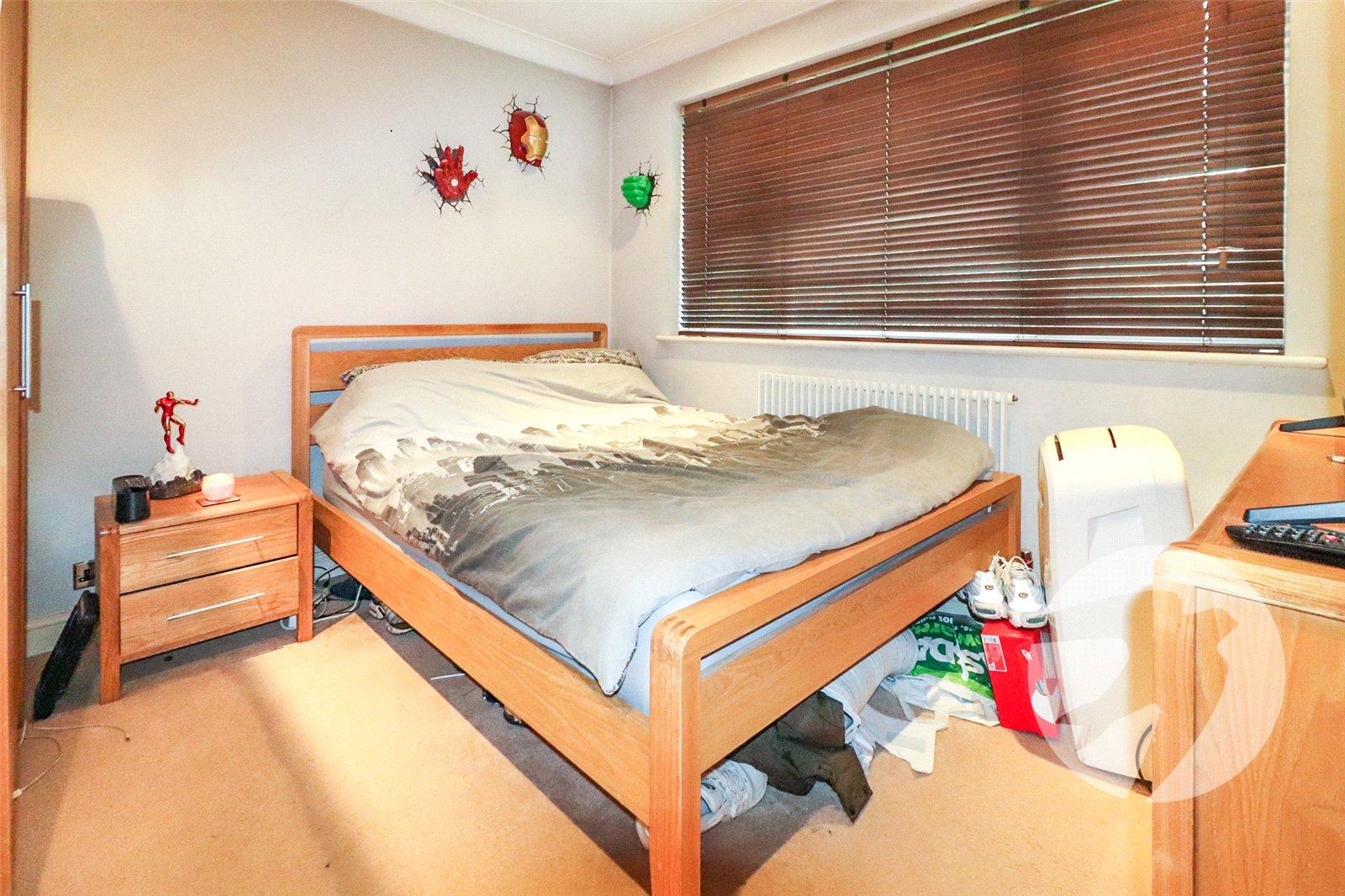 2 bedroom property for sale in  | Robinson Jackson