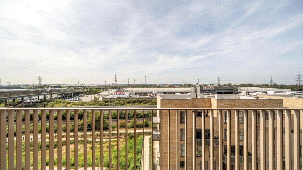 2 bedroom property for sale in  | Robinson Jackson