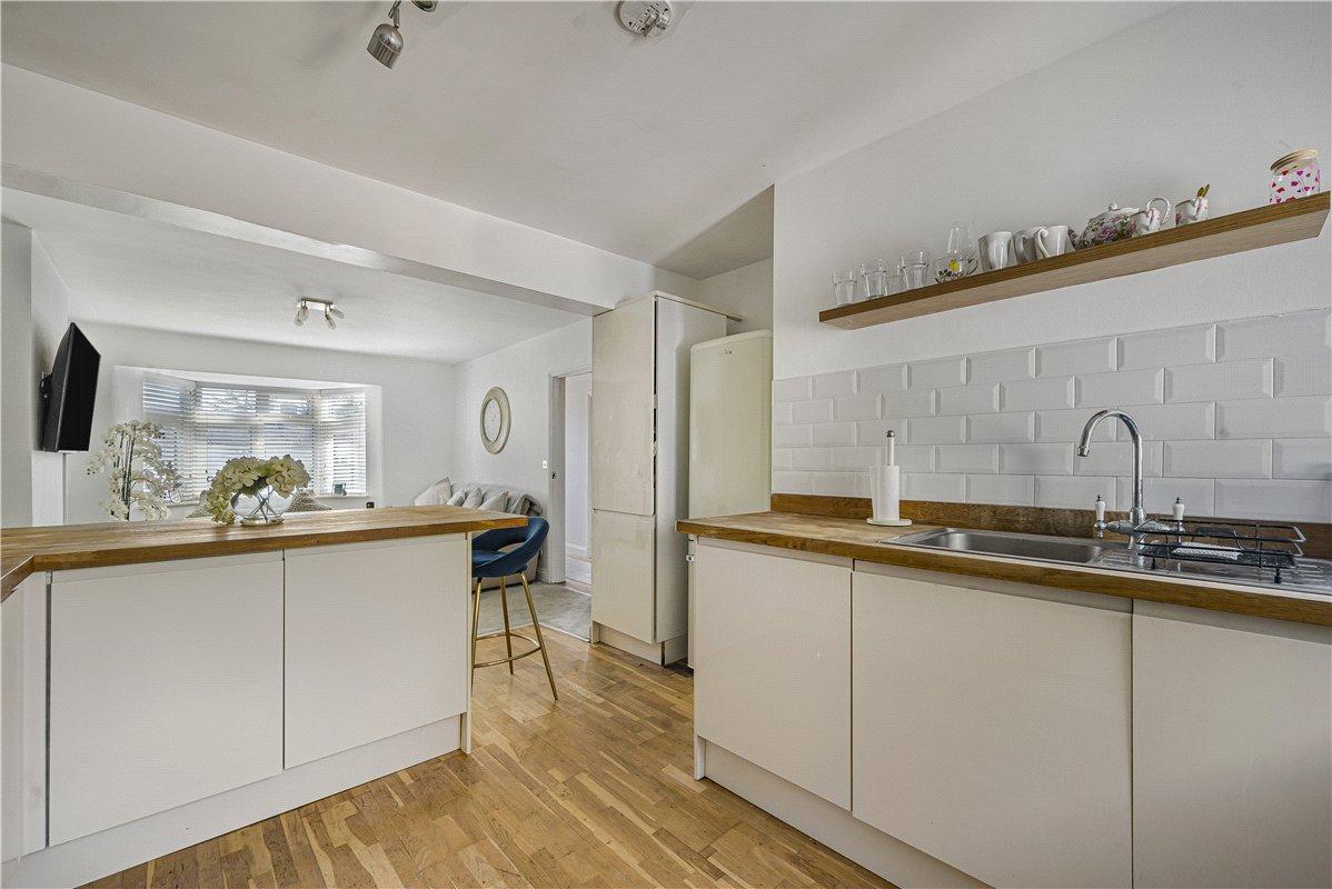 2 bedroom property for sale in Chislehurst | Robinson Jackson