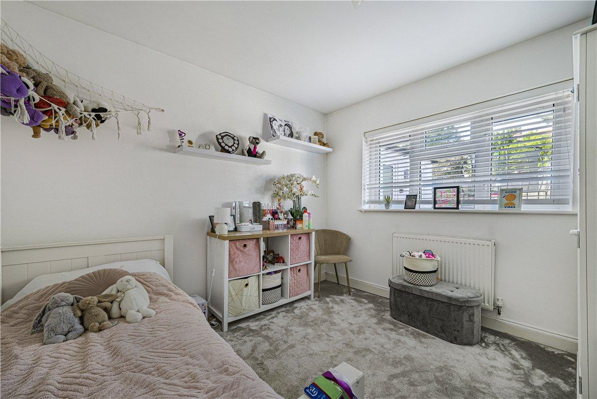 2 bedroom property for sale in Chislehurst | Robinson Jackson