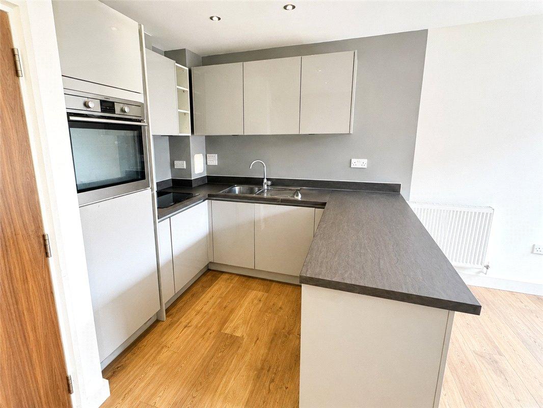 2 bedroom property for sale in Orpington | Robinson Jackson