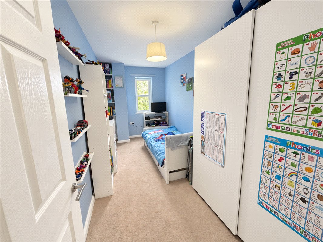 2 bedroom property for sale in Orpington | Robinson Jackson