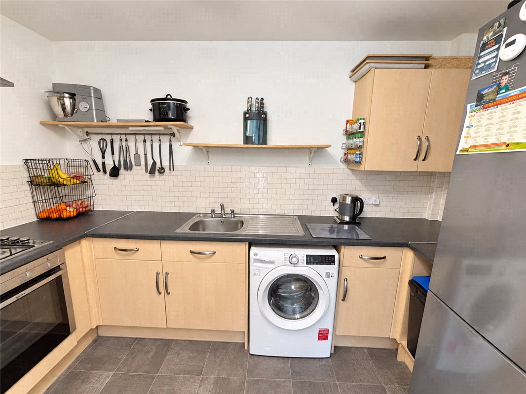 2 bedroom property for sale in Orpington | Robinson Jackson