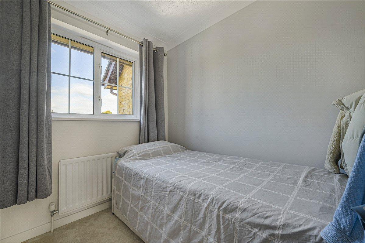 4 bedroom house for sale in Farnborough Village | Robinson Jackson